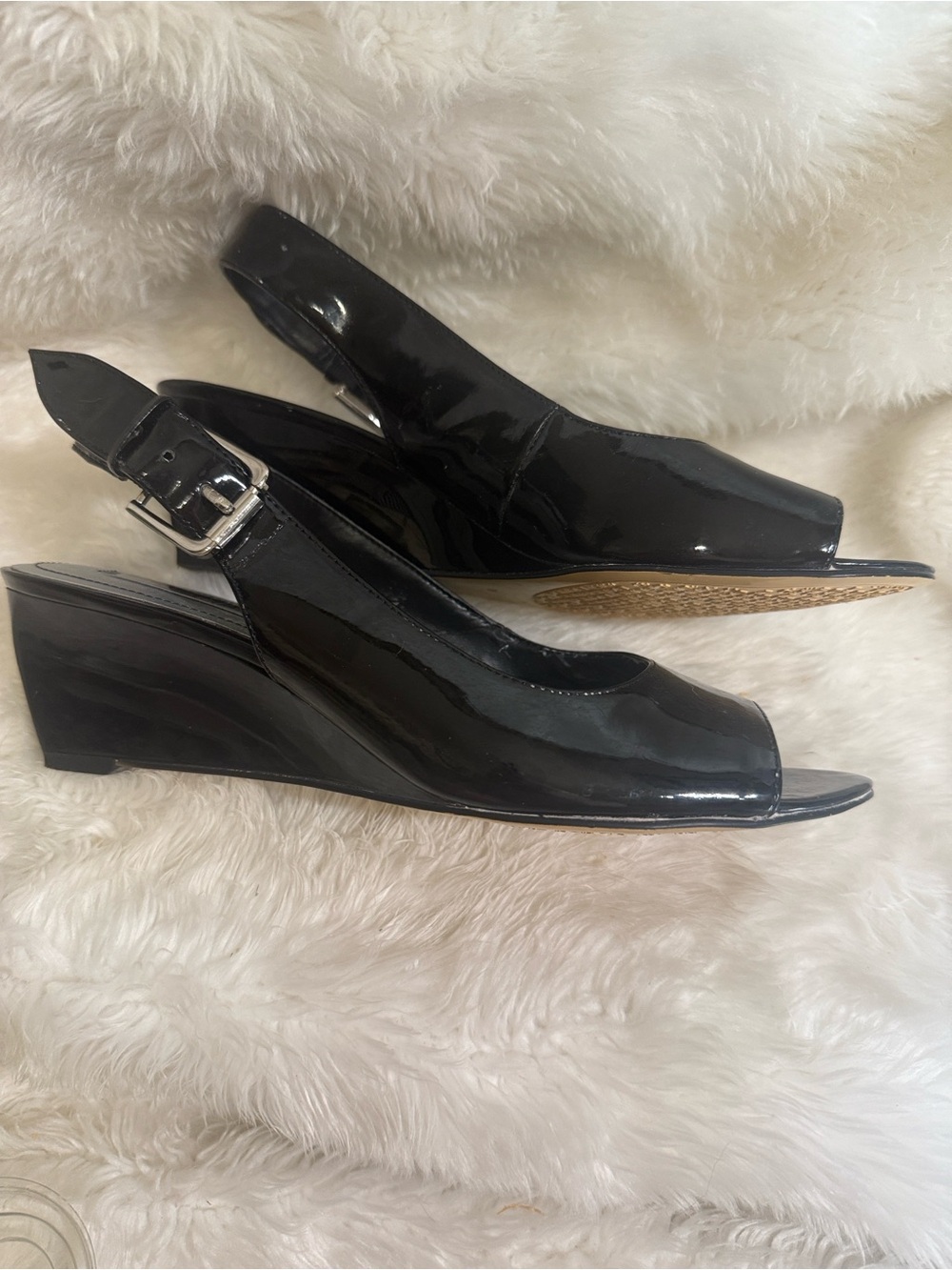 Bandolino Black Patent Slingback Wedge Sandals Size 7M EUC - Picture 3 of 7